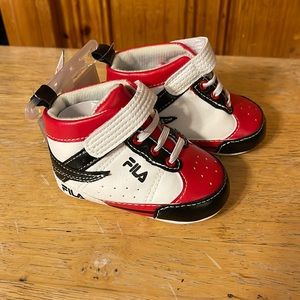 New with Tags Baby Boy Fila Sneakers Size 6-9 Months